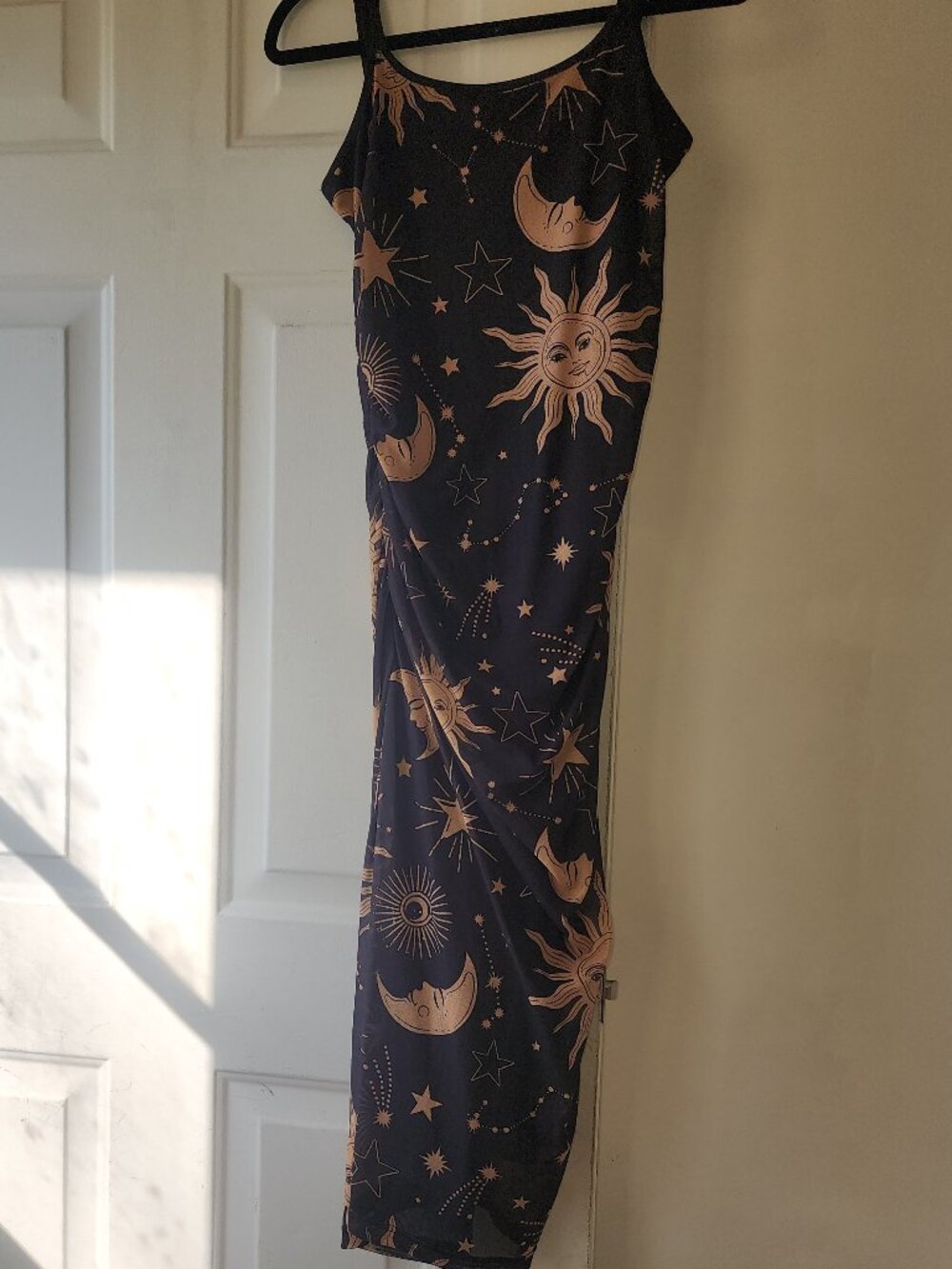 Bloomchic  Celestial Print  black and gold dress size 10